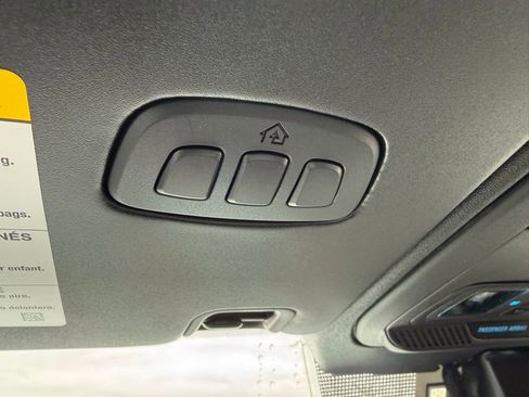 Used 2024 Ford Bronco Outer Banks image 27