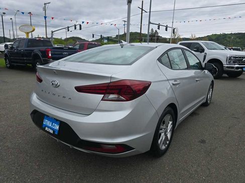 Used 2019 Hyundai Elantra SEL FWD image 5