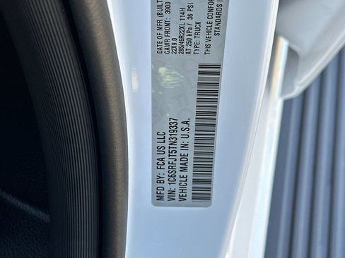 New 2026 RAM 1500 Laramie AWD/4WD image 26