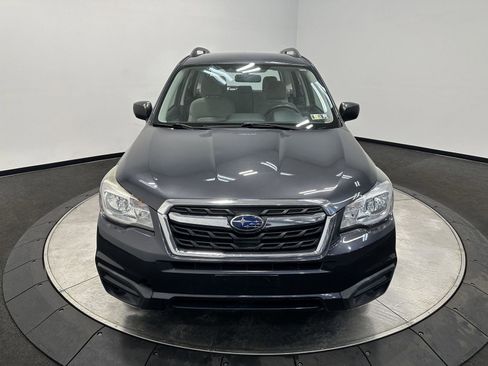 Used 2017 Subaru Forester 2.5i w/ Alloy Wheel Package image 2