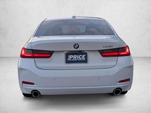 Used 2023 BMW 330i Sedan w/ Driving Assistance Package RWD image 6