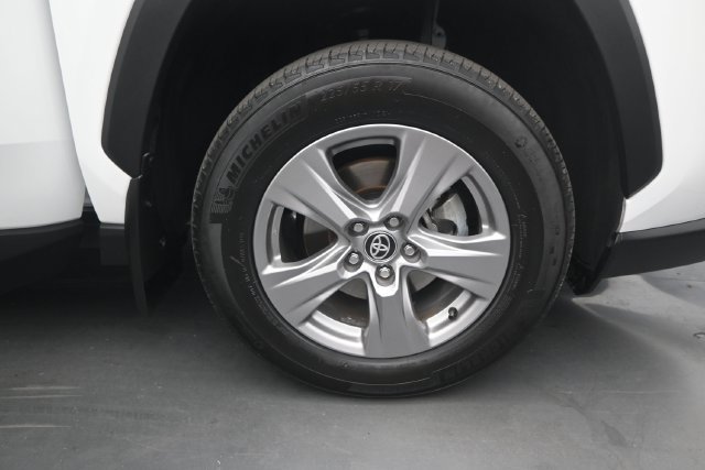 Used 2024 Toyota RAV4 XLE FWD image 16