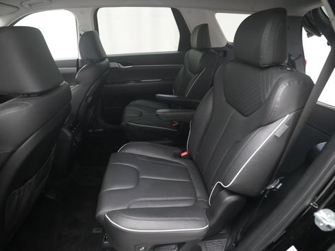 Used 2024 Hyundai Palisade SEL AWD/4WD image 16