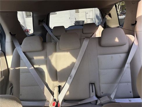 Used 2005 Ford Freestyle SE image 12