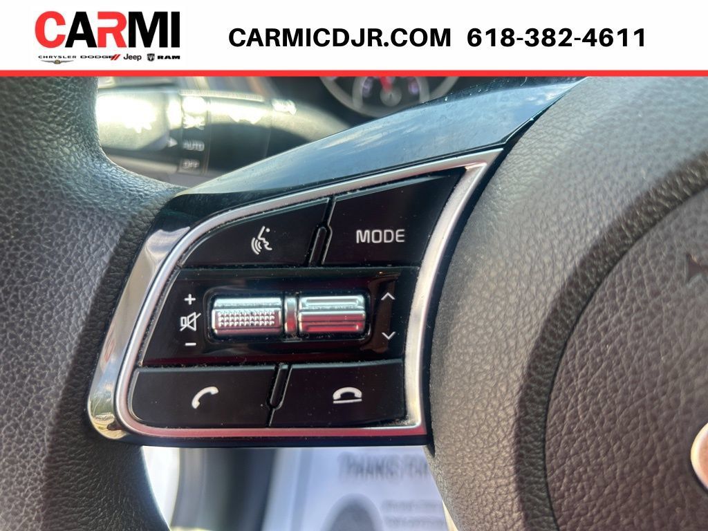 Used 2019 Kia Optima LX FWD image 16