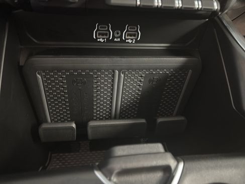 New 2025 RAM 2500 Laramie AWD/4WD image 20