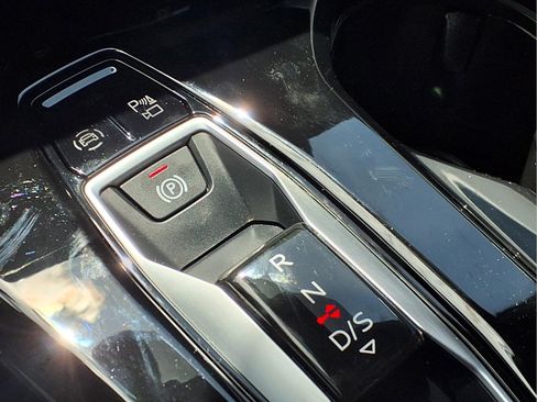 Used 2025 Audi SQ5 Premium Plus AWD/4WD image 16