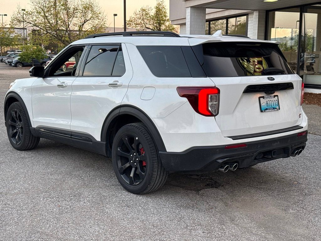 Used 2023 Ford Explorer ST w/ Equipment Group 401A AWD/4WD image 11