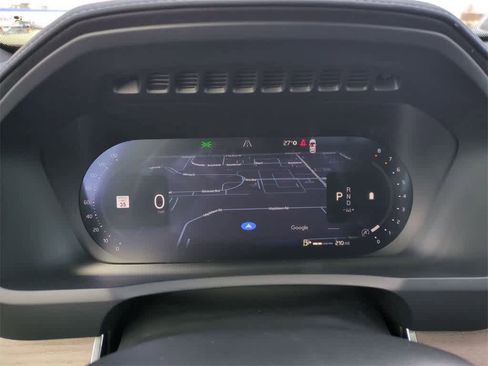 New 2026 Volvo XC90 B6 Plus image 28