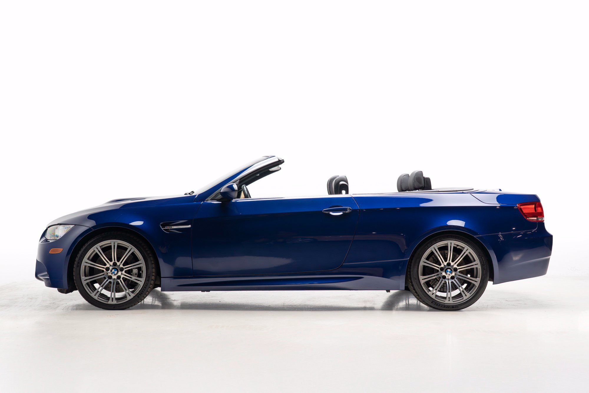 Used 2008 BMW M3 Convertible RWD image 14