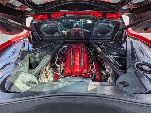Used 2024 Chevrolet Corvette Stingray Preferred Cpe w/ Battery Protection Package RWD image 21