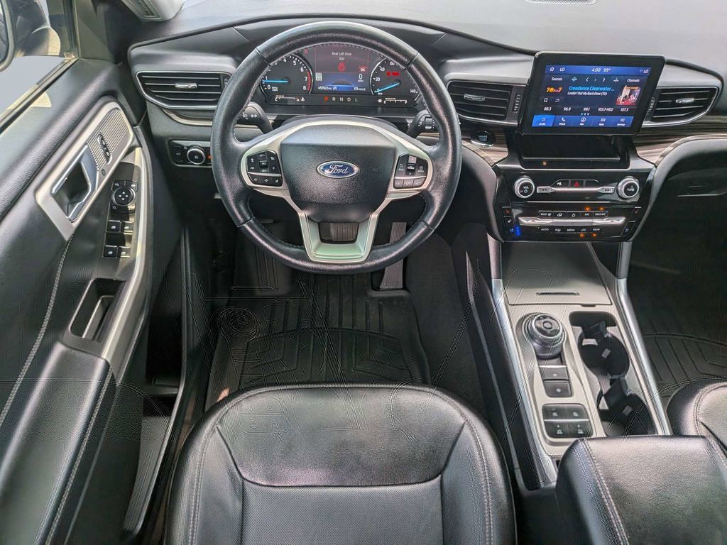 Used 2024 Ford Explorer Limited RWD image 21