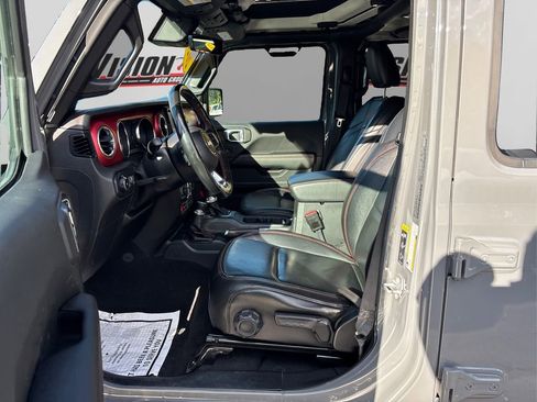 Used 2021 Jeep Wrangler Unlimited Rubicon image 9