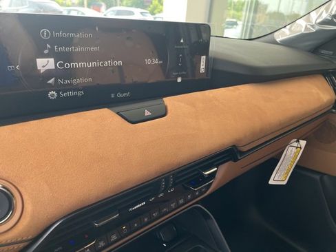 Certified 2025 MAZDA CX-70 3.3 Turbo S w/ Premium Plus image 30