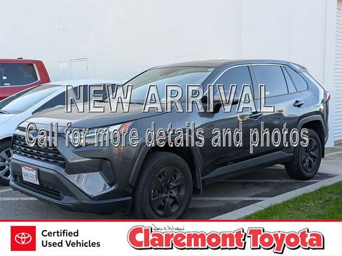 Used 2025 Toyota RAV4 LE image 1