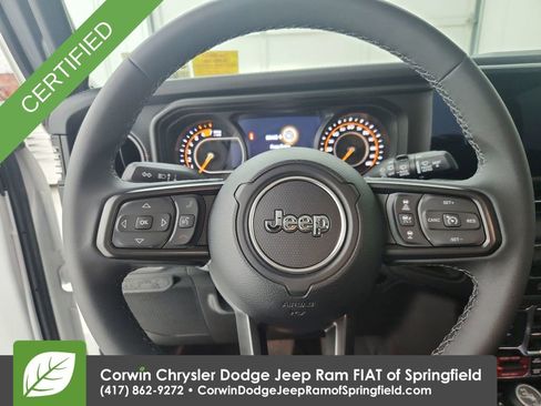 Certified 2026 Jeep Wrangler Unlimited Rubicon AWD/4WD image 21