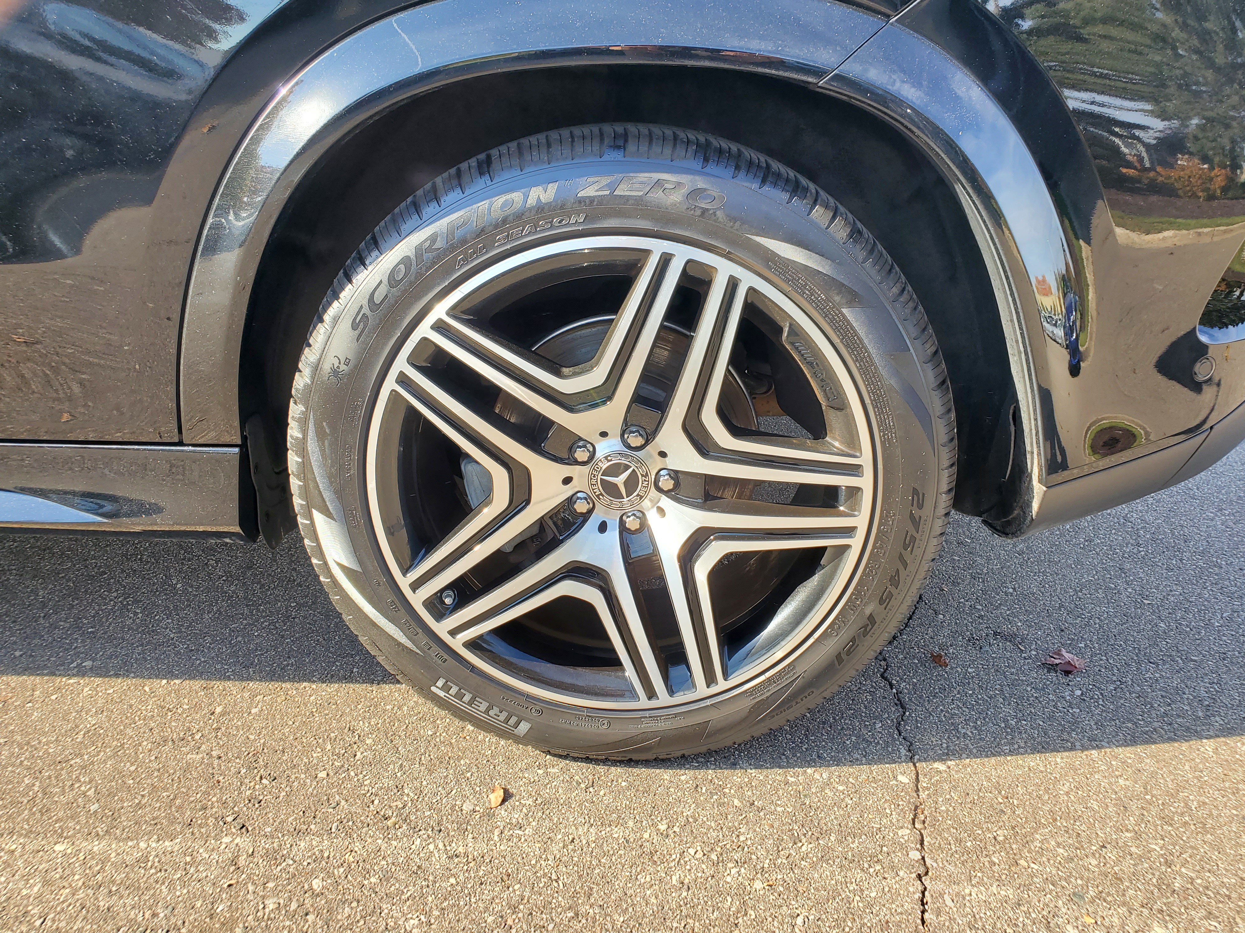 Used 2020 Mercedes-Benz GLE 350 4MATIC image 37