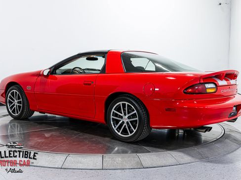 Used 2002 Chevrolet Camaro Z28 w/ SS Performance/Appearance Pkg image 15