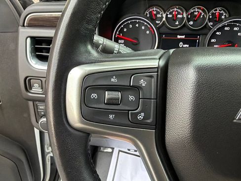Used 2021 Chevrolet Tahoe Z71 w/ Z71 Signature Package AWD/4WD image 18