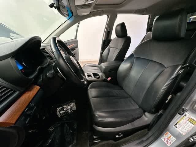 Used 2013 Subaru Outback 2.5i Limited AWD/4WD image 15