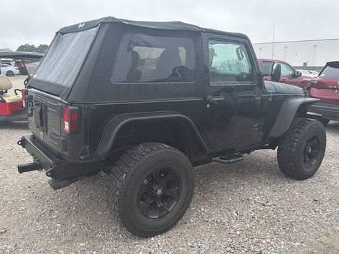 Used 2012 Jeep Wrangler Sport AWD/4WD image 5