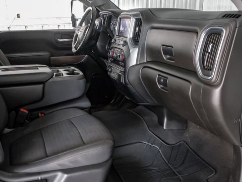Used 2022 Chevrolet Silverado 2500 LT w/ Convenience Package AWD/4WD image 12