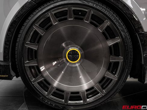 Used 2026 Rolls-Royce Cullinan image 36