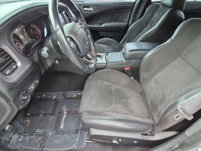 Used 2023 Dodge Charger R/T w/ Plus Group RWD image 15