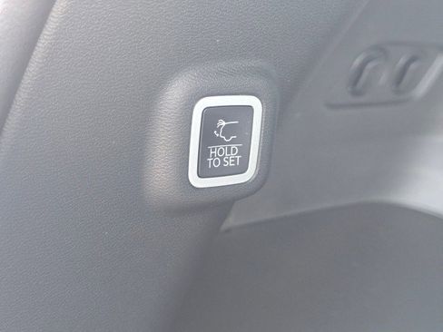 New 2026 Jeep Cherokee Overland w/ Trailer Tow Group image 19