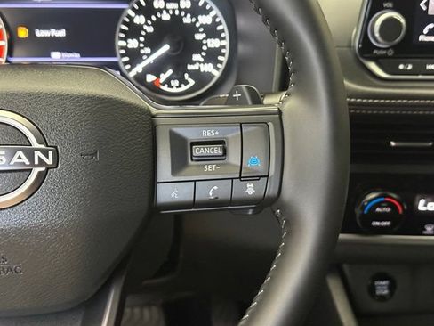 Used 2026 Nissan Rogue SV AWD/4WD image 24