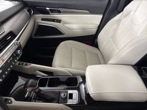 Used 2022 Kia Telluride EX w/ EX Premium Package FWD image 20