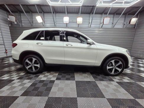 Used 2021 Mercedes-Benz GLC 300 4MATIC image 10