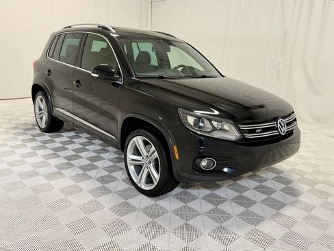 Used 2014 Volkswagen Tiguan S image 6