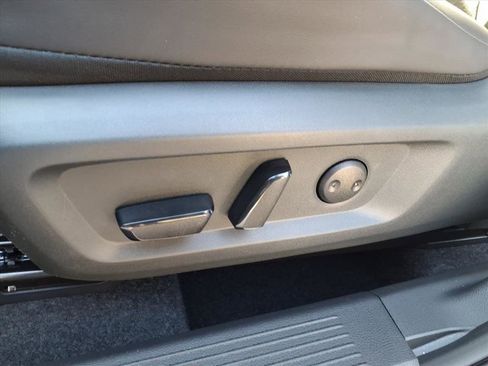 New 2026 Nissan Rogue SV w/ SV Premium Package image 25