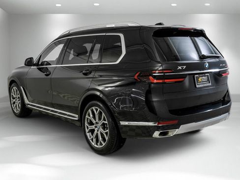 Used 2024 BMW X7 xDrive40i AWD/4WD image 11