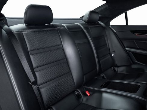 Used 2015 Mercedes-Benz CLS 63 AMG S-Model image 35