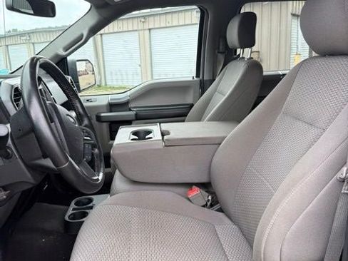 Used 2018 Ford F150 XLT w/ Equipment Group 302A Luxury AWD/4WD image 7