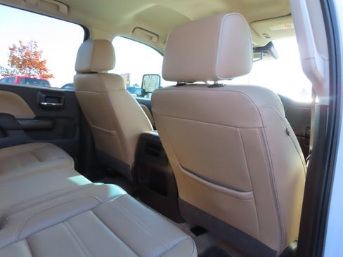 Used 2018 GMC Sierra 3500 Denali w/ Duramax Plus Package image 53