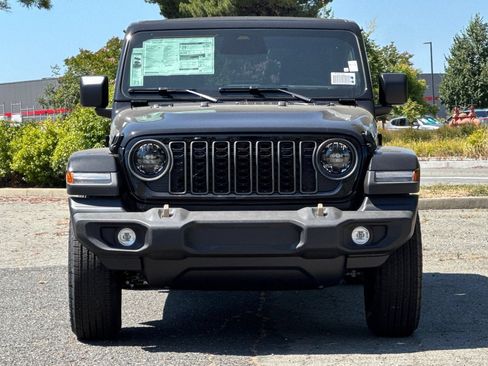 New 2026 Jeep Wrangler Unlimited Sport AWD/4WD image 8