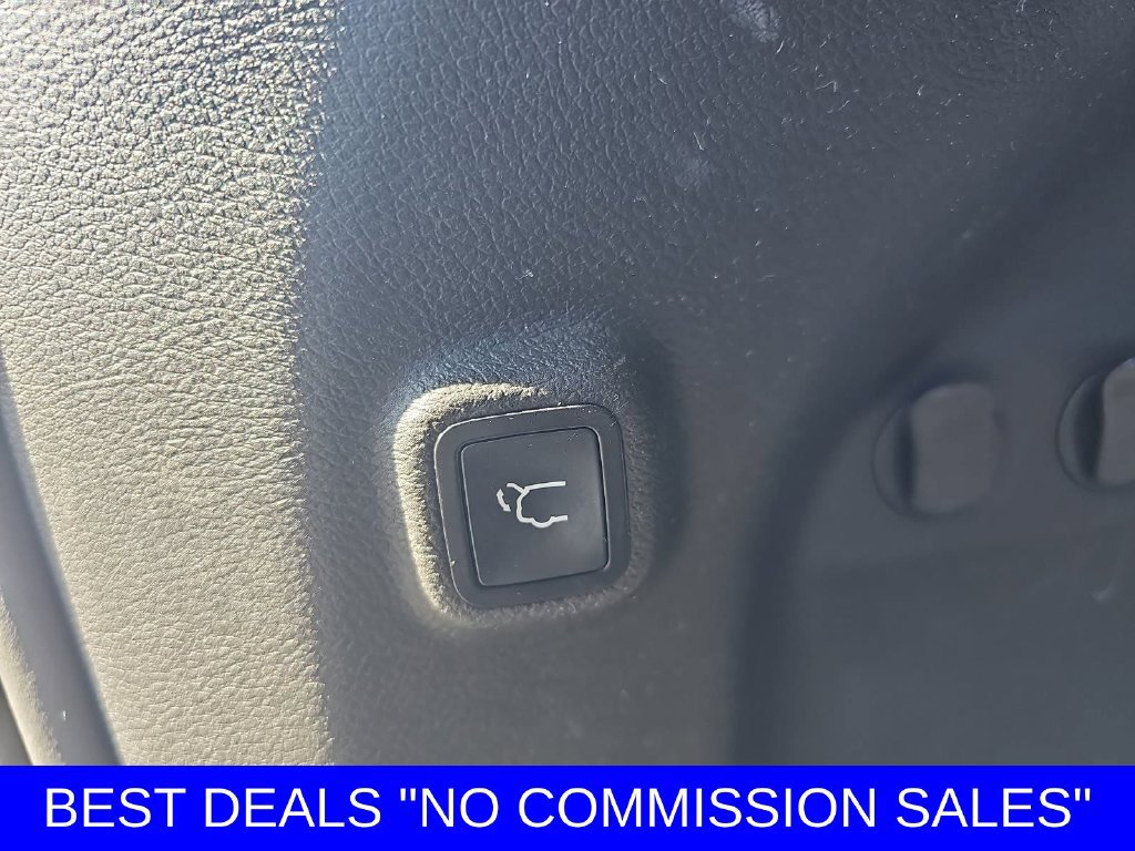 Used 2021 Jeep Cherokee Latitude Lux w/ Comfort/Convenience Group AWD/4WD image 13