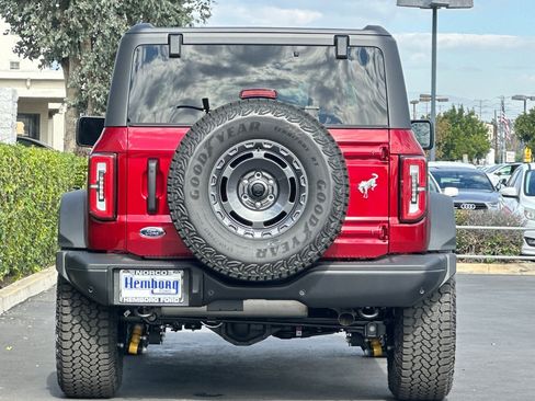 New 2025 Ford Bronco Badlands w/ Sasquatch Package image 5