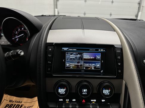 Used 2016 Jaguar F-TYPE Convertible RWD image 26