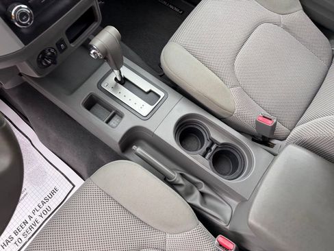 Used 2019 Nissan Frontier SV image 24