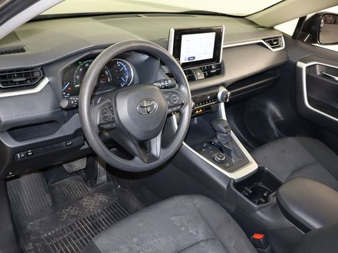 Used 2024 Toyota RAV4 XLE w/ Convenience Package image 27