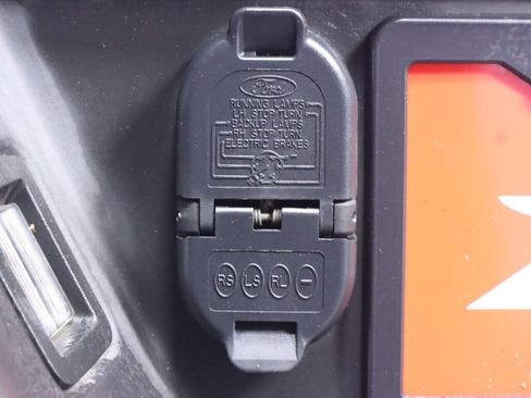 Used 2020 Ford F150 XL w/ Equipment Group 101A Mid image 30