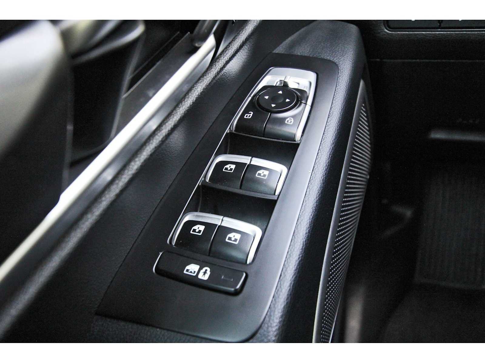 Used 2024 Kia Telluride S FWD image 21