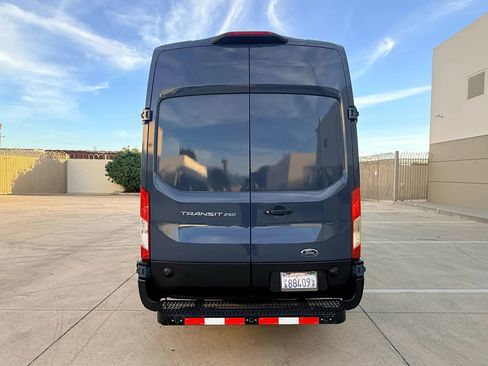 Used 2019 Ford Transit 250 148 High Roof Extended RWD image 6