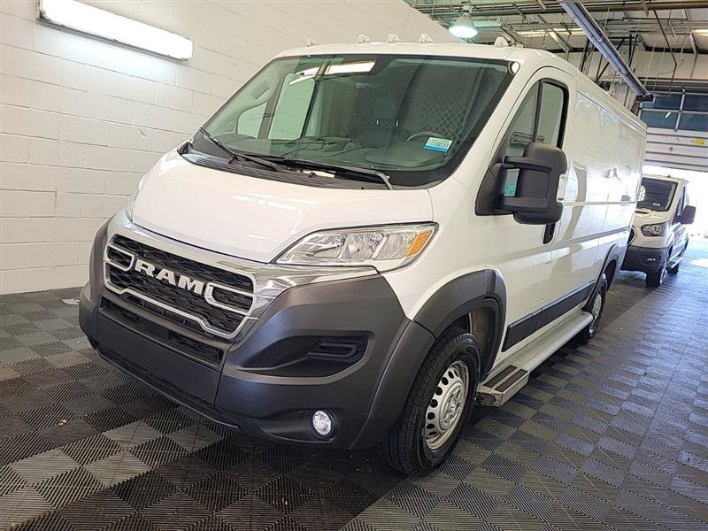 Used 2025 RAM ProMaster 2500 w/ U-Haul Equipment Group FWD image 4