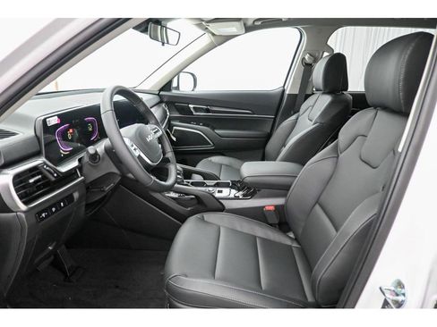New 2025 Kia Telluride LX image 19