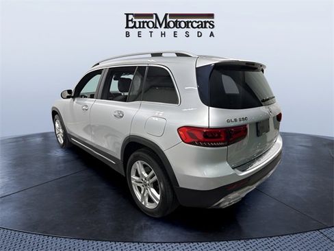 Used 2020 Mercedes-Benz GLB 250 4MATIC image 3